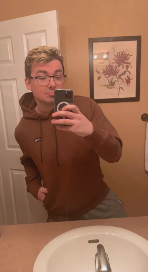 Someone finish editing these videos for me so I can play Genshin by sipsipstefen