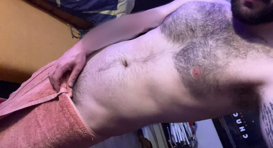 Someone give man reason to drop the towel by FalconThese967