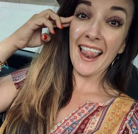 Someone is a happy girl ☺️ by jcool1911