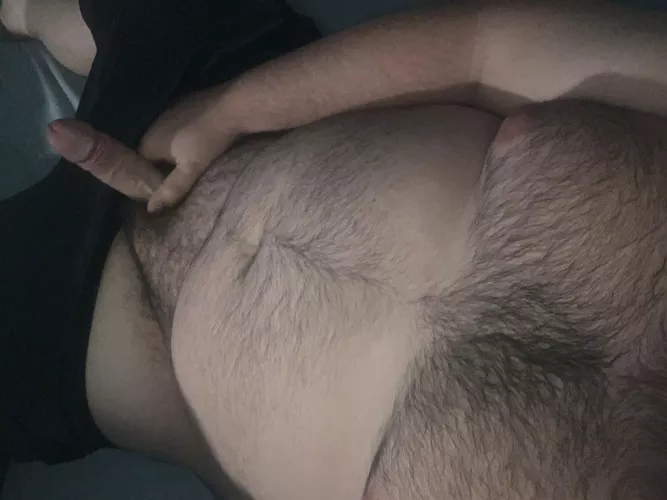 Someone keep me company. by thiccboyyy28