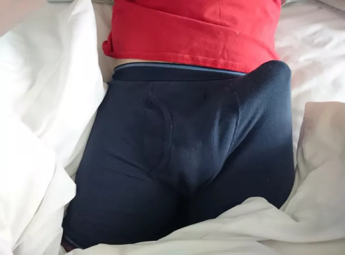 Someone knocked the door while I had this situation going on by osgwelwchyndda