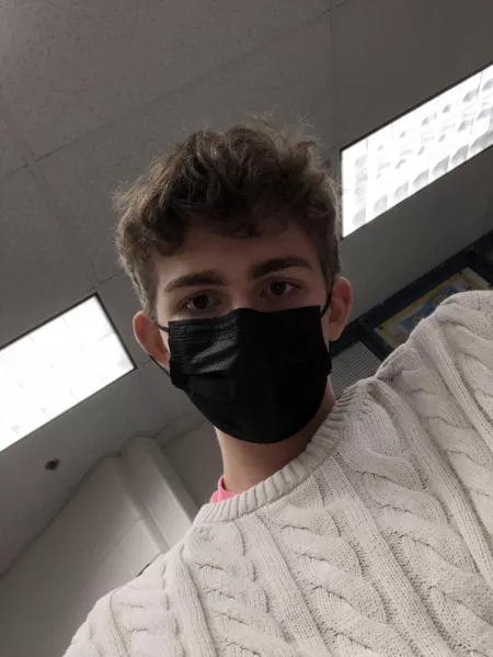 Someone play league with me 😭 by Melodymixes