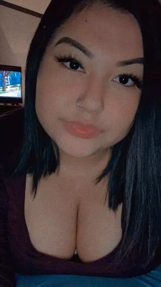 Someone please drop a load on her! posted by EngageSK2