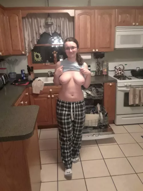Someone please fuck my exposed gf by king_guy1