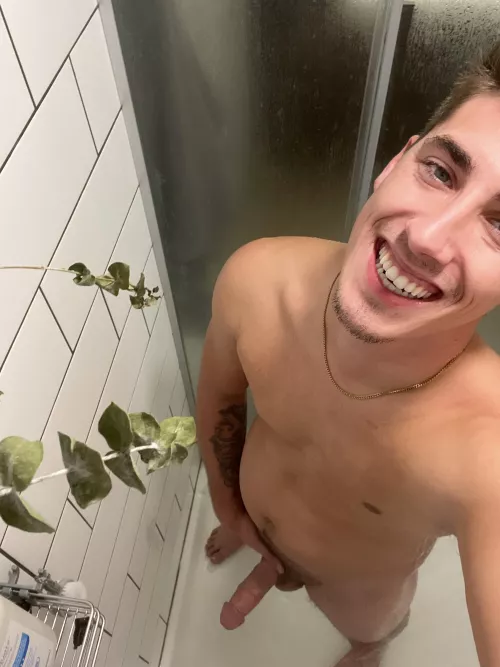 Someone please make me cum by brandygirl4