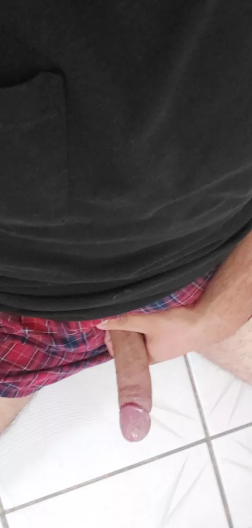 Someone please make me cum rn by x17oop