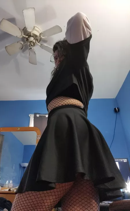 Someone pls squeeze me. I promise I'm soft 😌 by PeterMunchlett