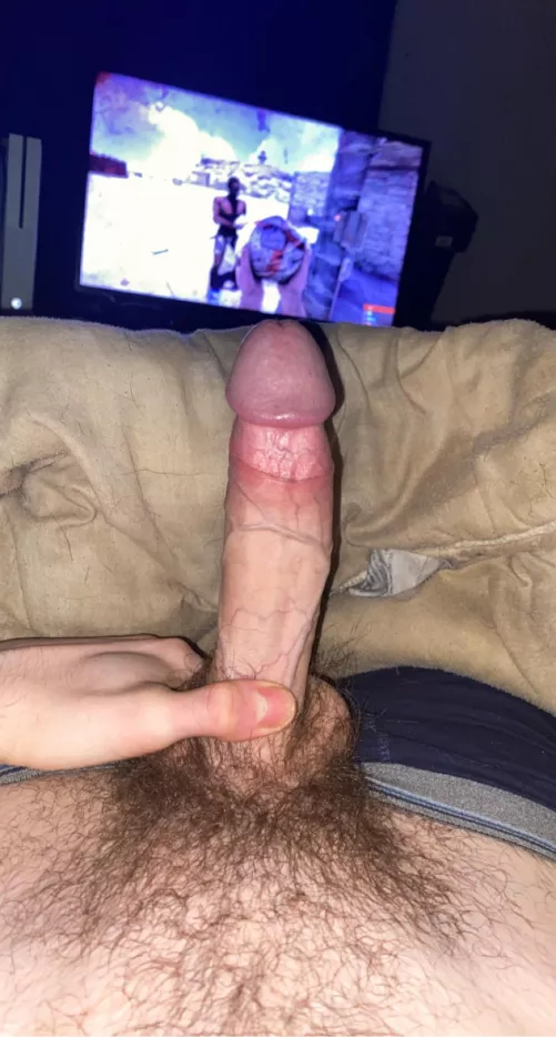 Someone rate him 😏(m) by Comprehensive_Fun133