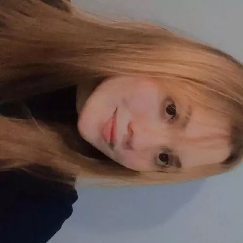 someone to do a tribute to my cousin by putting his penis in her eyes by Pretend_Gear2815