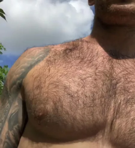 Someone told me to join r/otters… wrong group by Psychological-Dark49