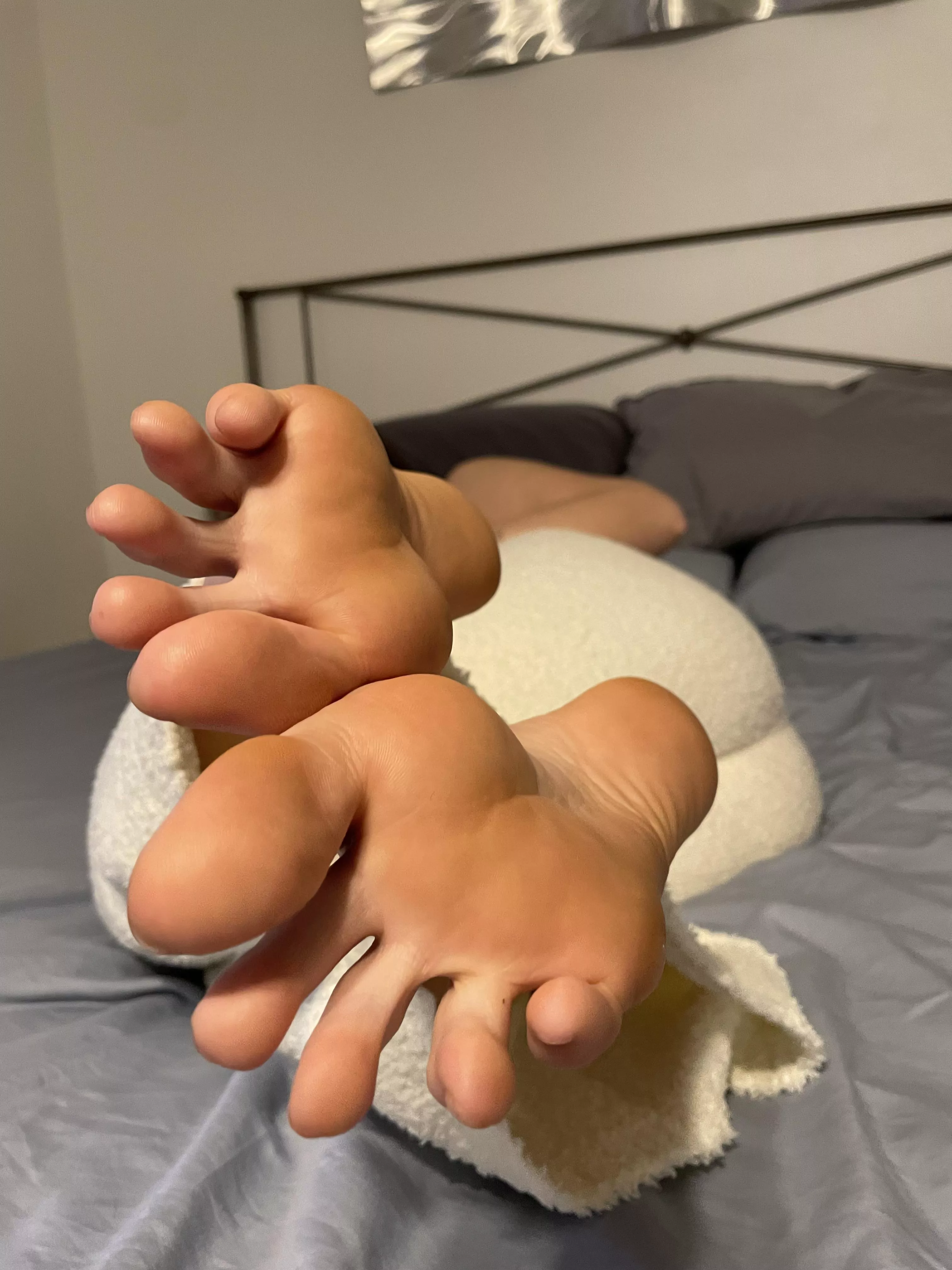 Someone told me you guys love soft soles! 🤍 posted by Sexyfeetselfie