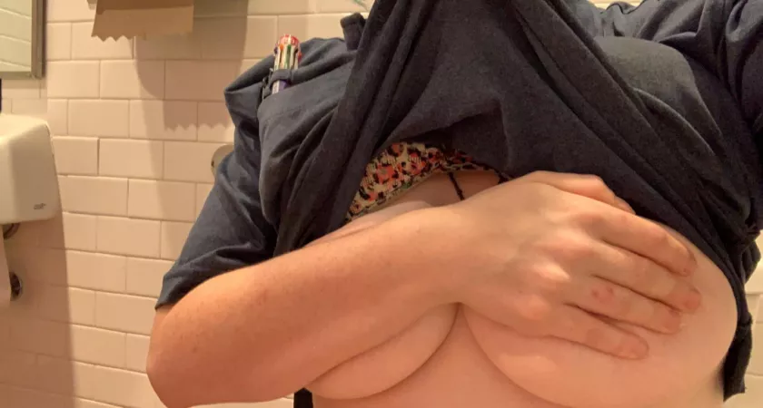 Someone wanted to speak to the manager? by Acrobatic_Mistake942