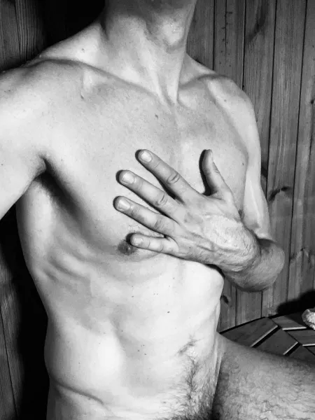 Someone who wants to join after workout with me? (M) by Vecto99