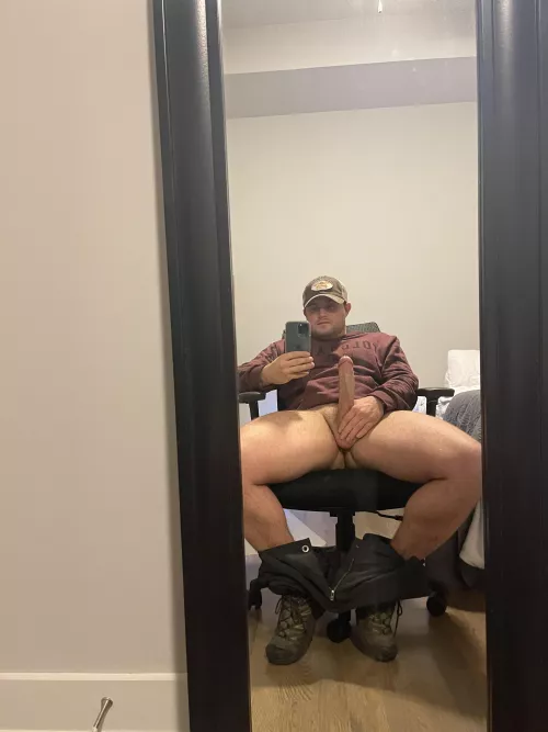 Something about thick thighs saving lives? 150 upvotes and I’ll post a video. by Slippery_Sam81