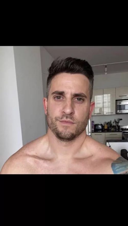 (Something clever) by ThatWhiteGuy03