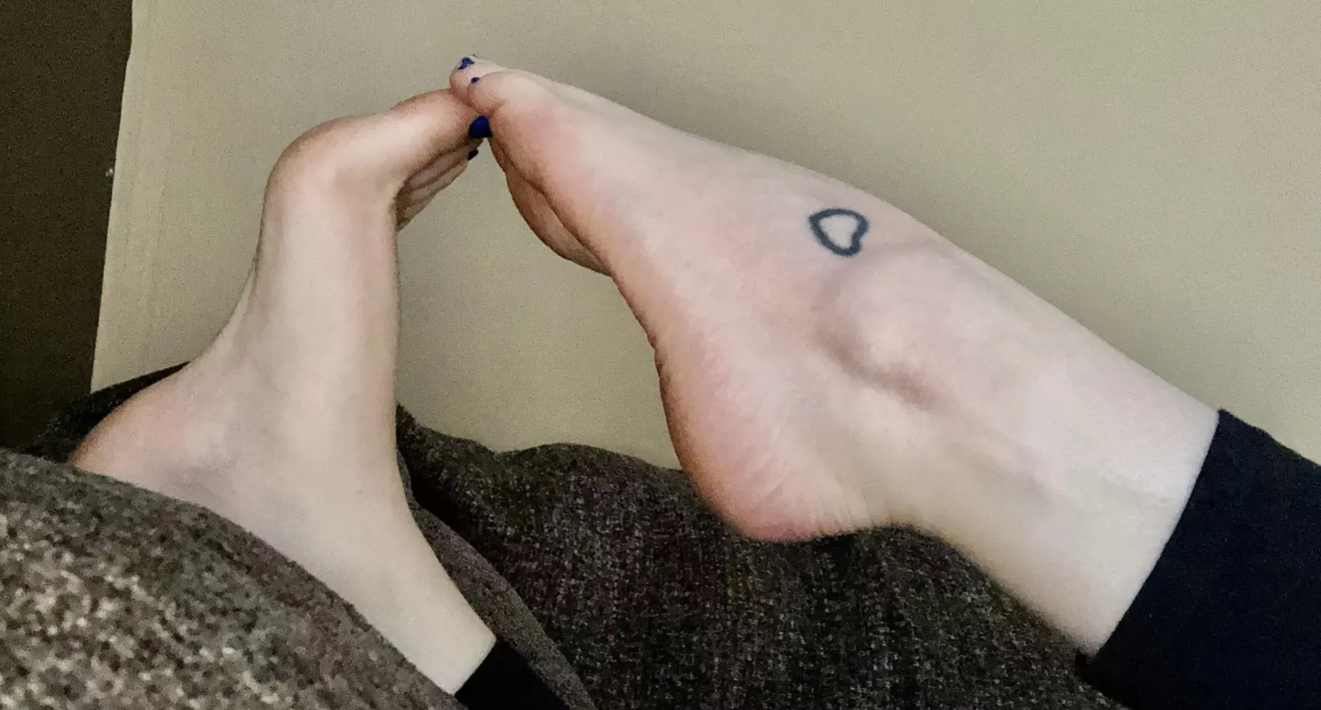 Something different 😍 posted by [deleted]