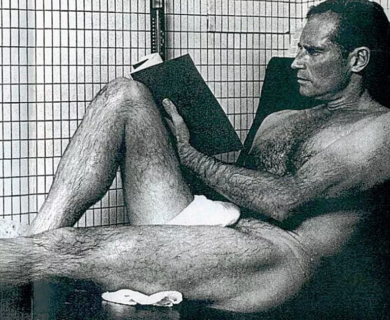Something Different - Charlton Heston Nude posted by BAXterBEDford