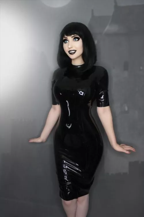 Something spooky for Halloween by paleghosting