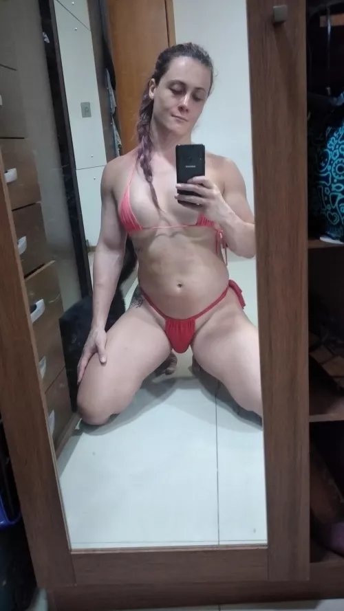 Sometimes, an outfit gets more done than simple nudity. (Tho I should have taken nudes this day too) by Berserker_Queen