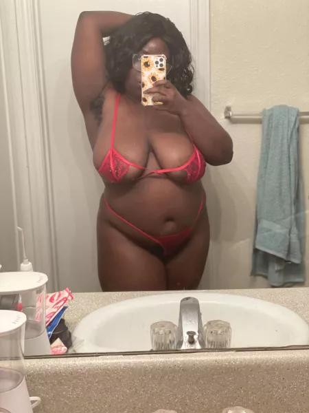 sometimes I ditch deodorant and celebrate my natural musk by eristhestrifequeen