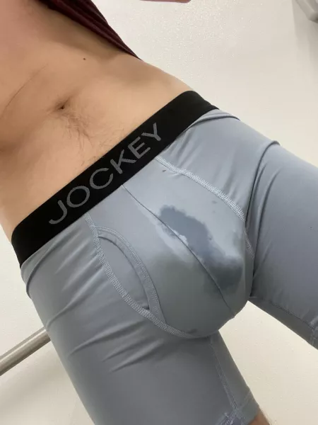 Sometimes I forget to shake after. by CriticalVacation7370