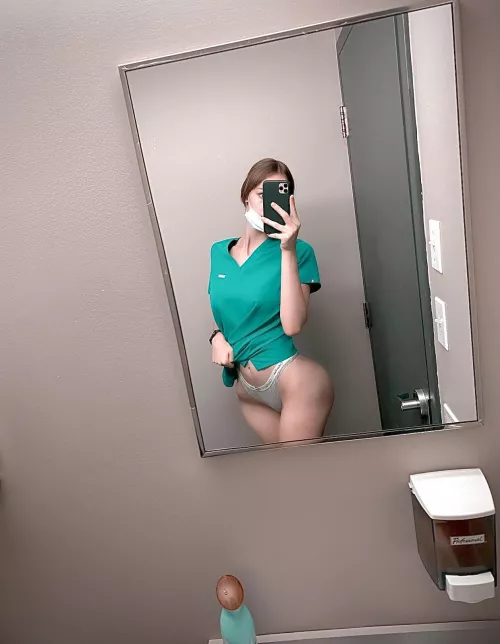 Sometimes i get naughty at work🤭😏 by Lexi69SexyOF