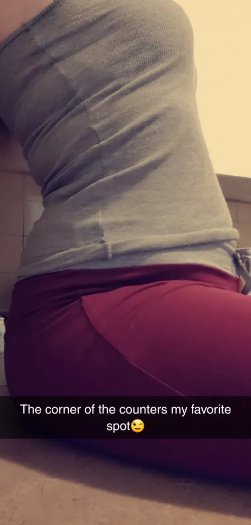 Sometimes i just love the way my body sits😍 by OfficialOneTiredMom