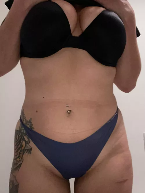 Sometimes I just want to be fingered at work! by toraodyne