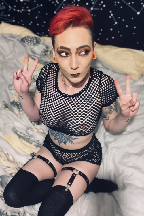 Sometimes I miss the red by twinxxi