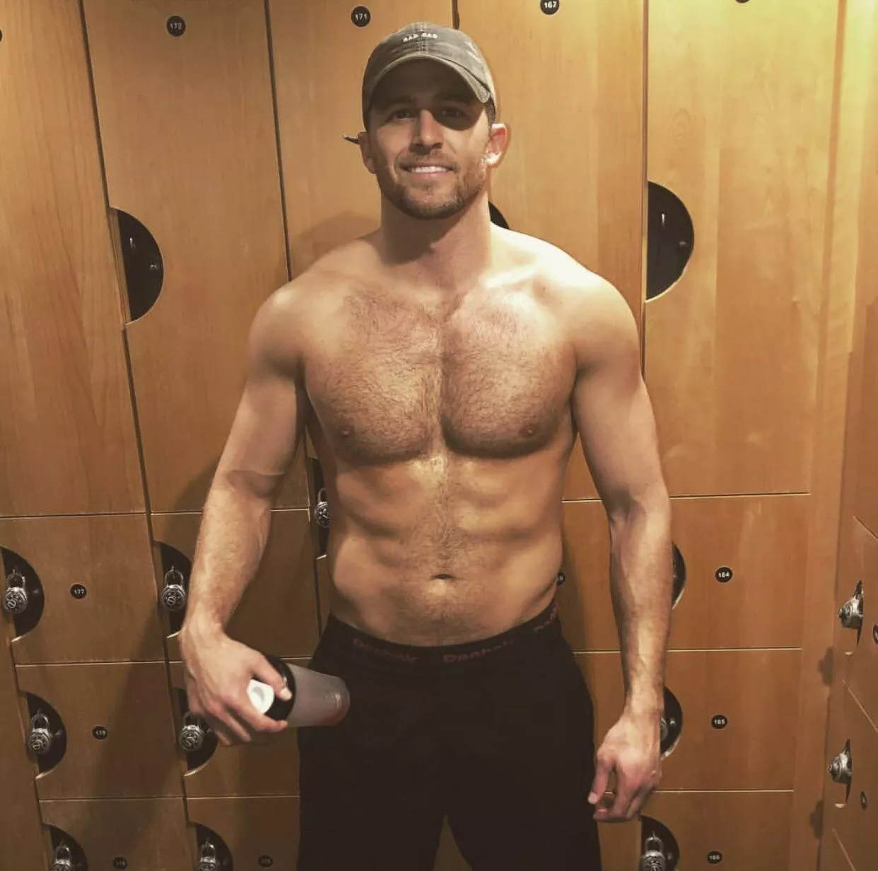 Sometimes I really do wish Winston stayed instead of Brett...??? posted by pipersalad