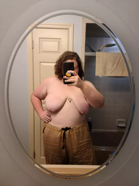 Sometimes I'm not ashamed to rock cargo pants by No_Soup110