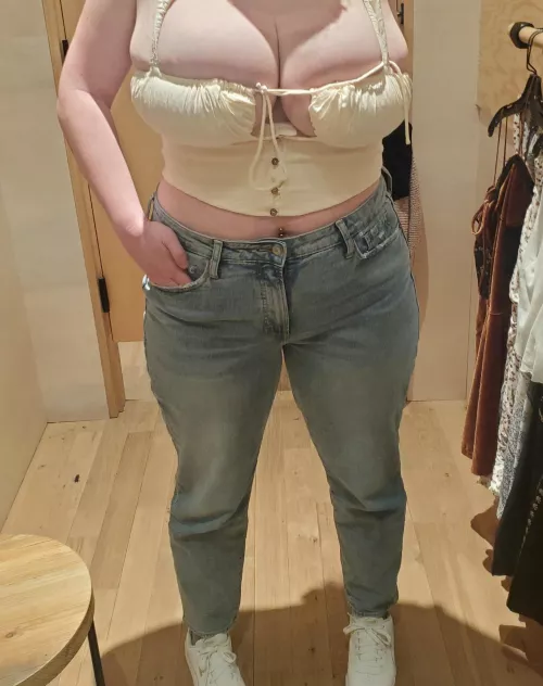 Sometimes my big boobs just don't like being contained in little tops by bbkitter