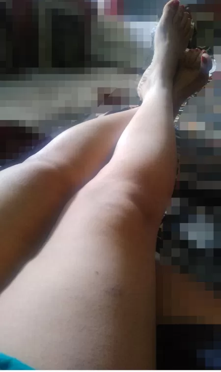 Sometimes when I tease my husband like this and he simply ignores me 😠 Whenever I am with my younger studs and tease them this way they simply spread my legs and fill me up. I think new generation has their priorities right💪. [46F] [OC] by nxtxnx2020