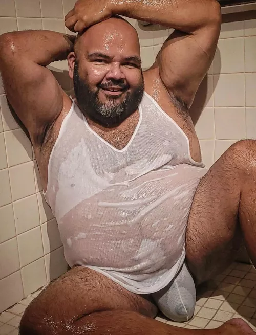 Sometimes you need a shower buddy... want to be mine? (41) South Texas.