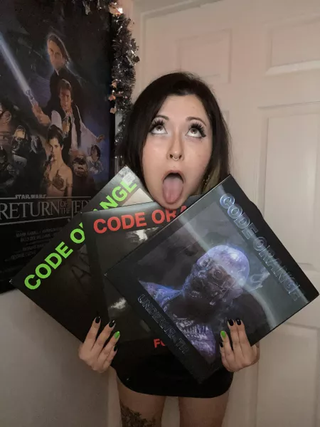 sooo who else likes code orange? by lunaxorgana