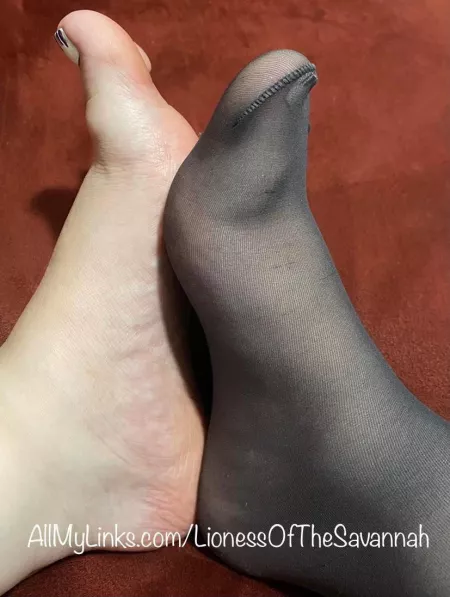 Sooooo soft 😋 by Savannahs_Feet