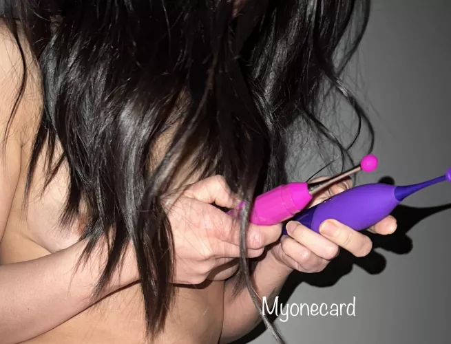 Sooooooo horny tonight by myonecard