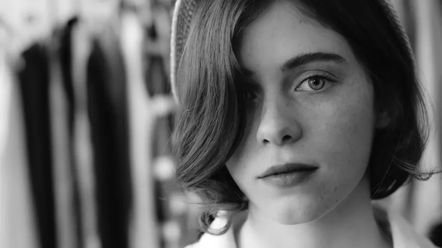 Sophia Lillis by GlamMetalLion