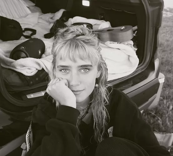 Sophie by GlamMetalLion