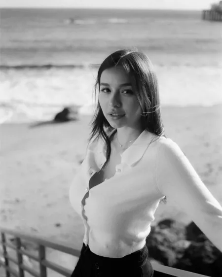 Sophie Mudd by MrKillums