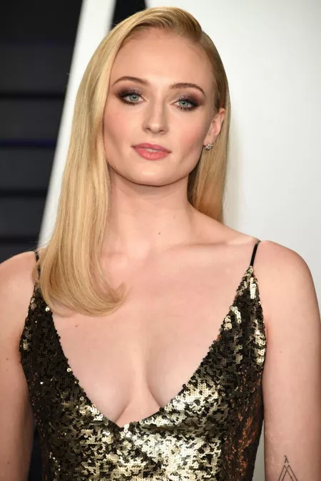 Sophie Turner by ElizabethDebicki