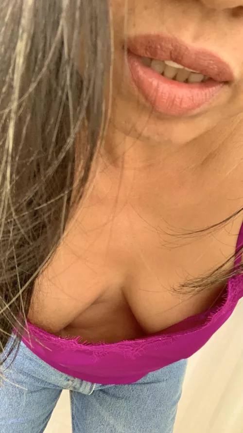 Sorry, dropped my pen. by sassymaam