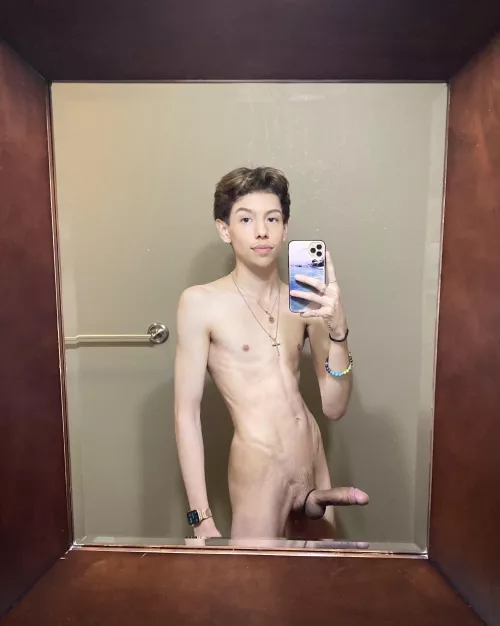 sorry felt like showing off ✊🏼✊🏼 by jasperdoggy69