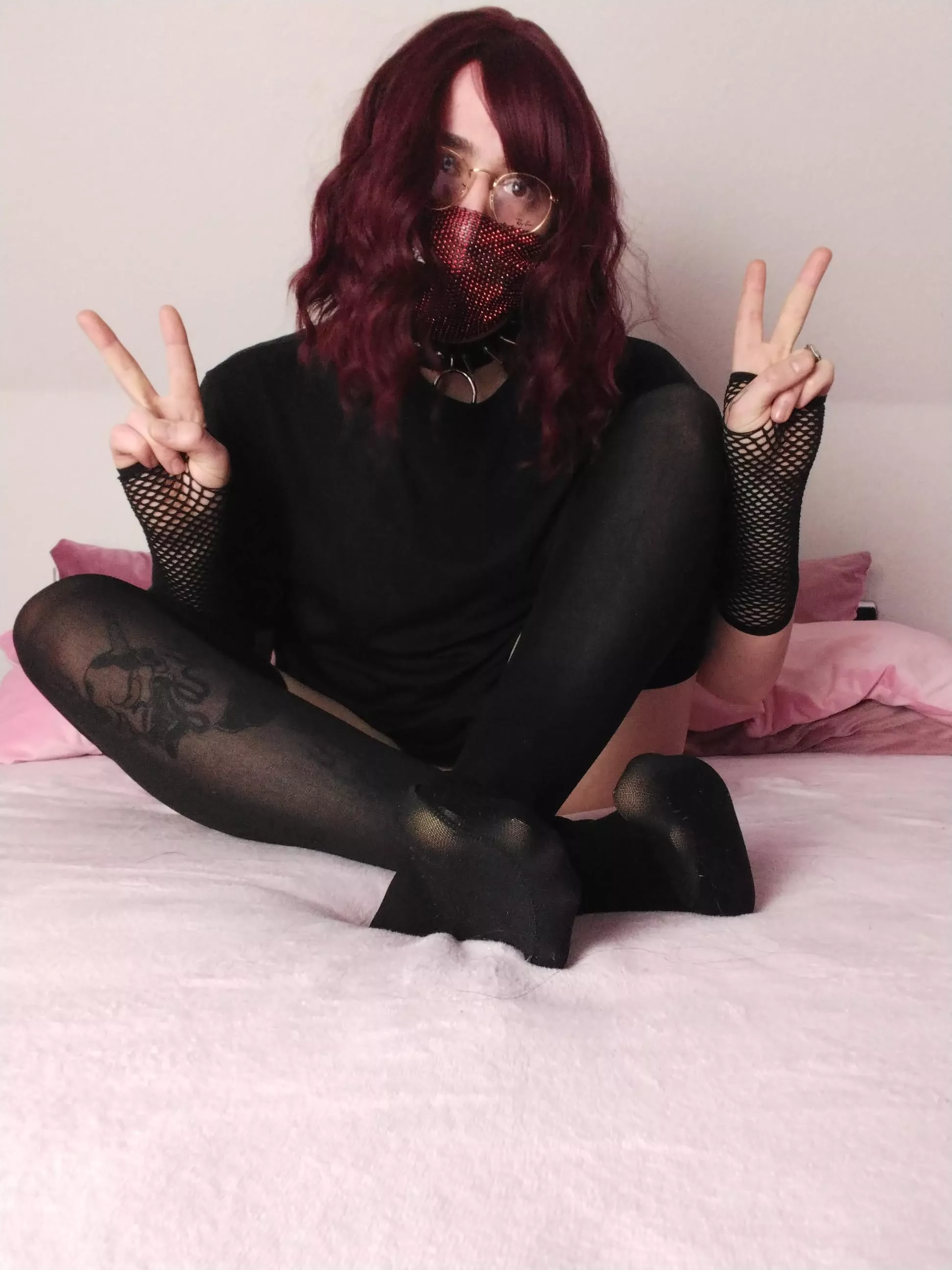 Sorry Mum 🖤 posted by JuicyTrap