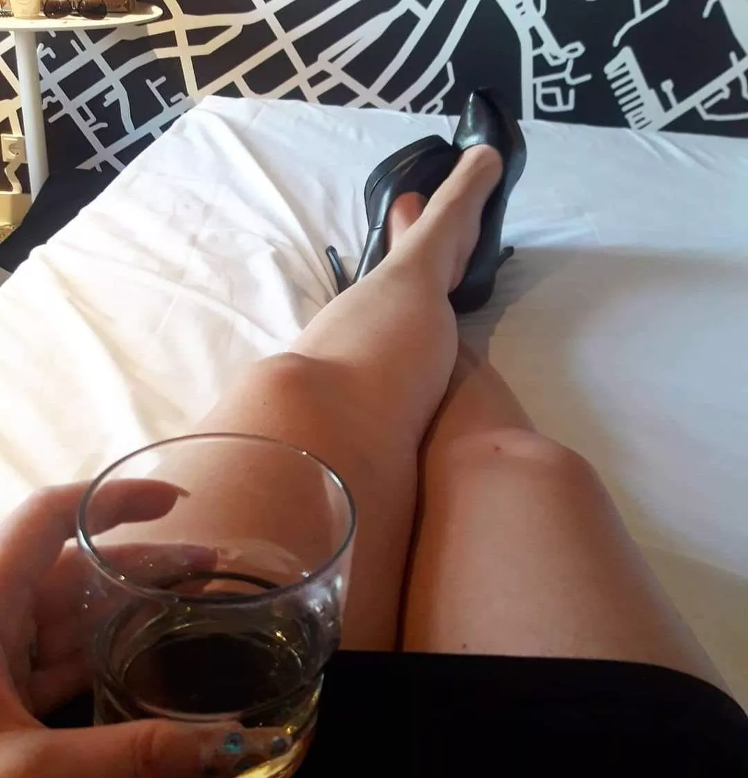 SOS! Running low on wine lol 🤓😅🍷 posted by RandomWoman666