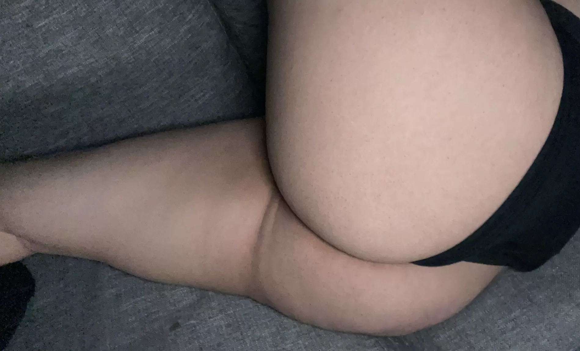 Spank posted by aphrodite_5