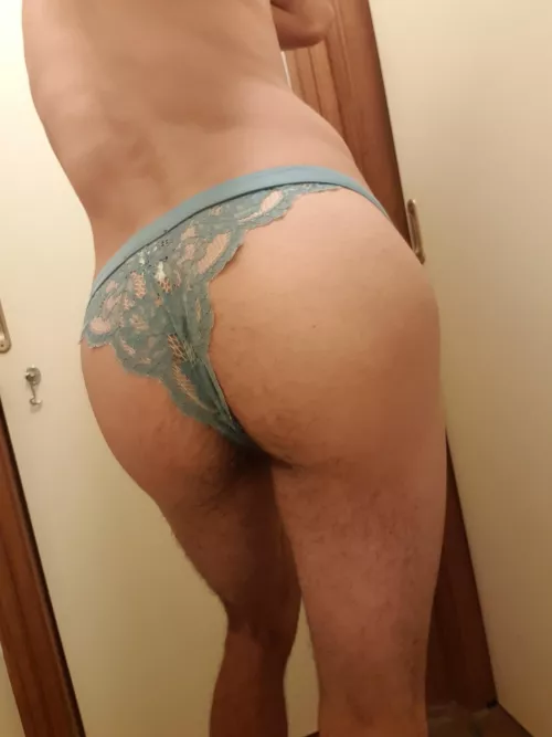 Spank me by Throwawaybooty77