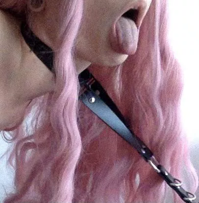 SPECIAL PROMOTION TO CELEBRATE MY RETURN ON OF🖤 100 FREE TRIAL SPOTS FOR MY ONLYFANS 🖤 posted by ureimaki