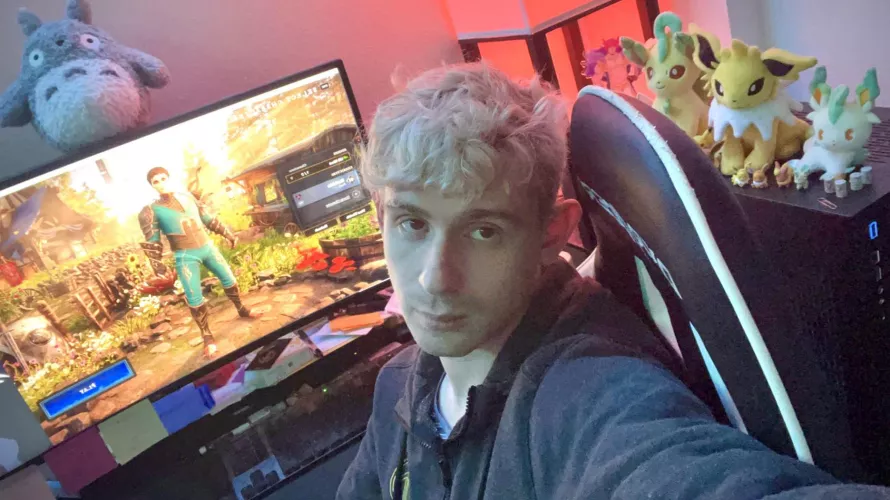 Spending Halloween Weekend Playing New World! Any one else here play? :) by j0hnnyb0i94