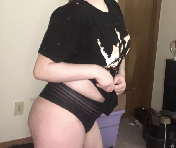 Spent all night working on an assignment but now I'm free to unwind 😘 by luigitrumpsmario